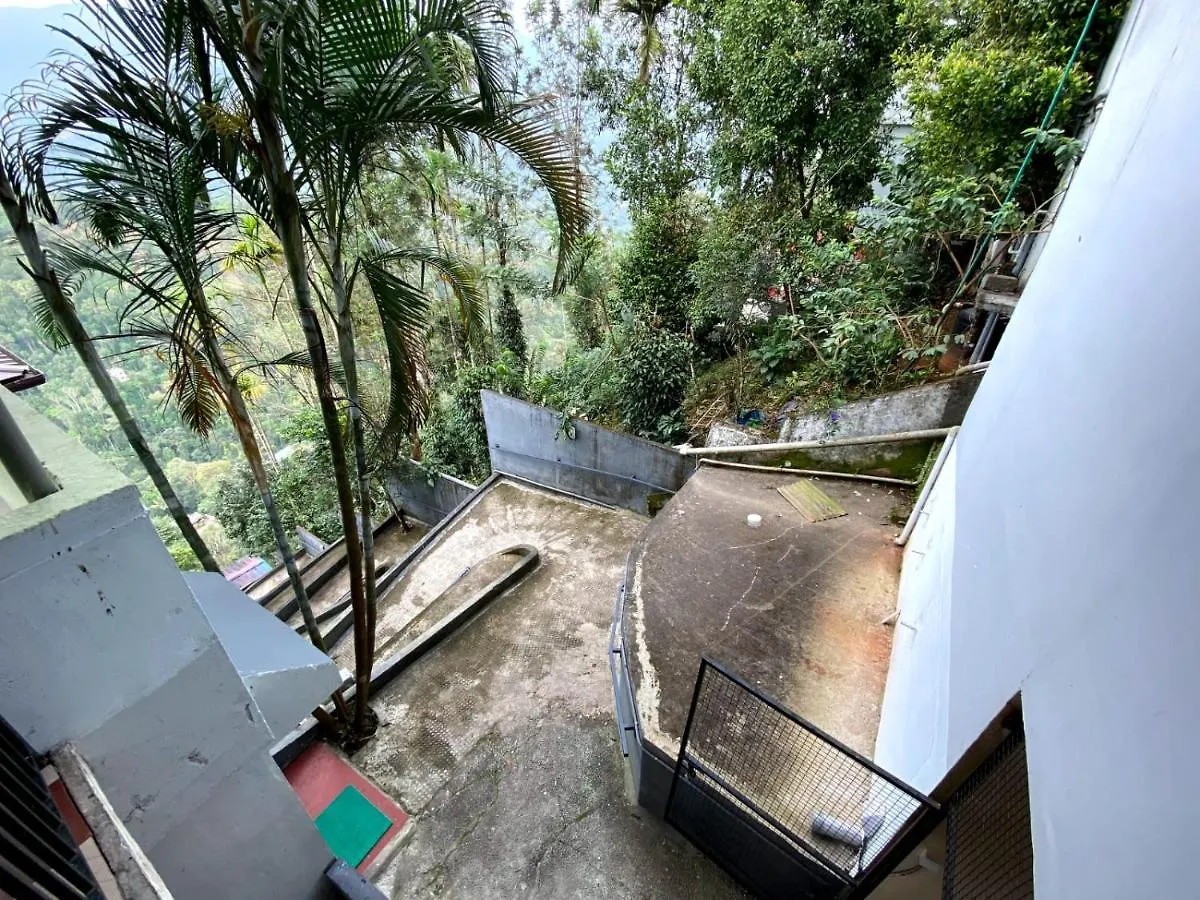 Misty Meadows Munnar Hotel